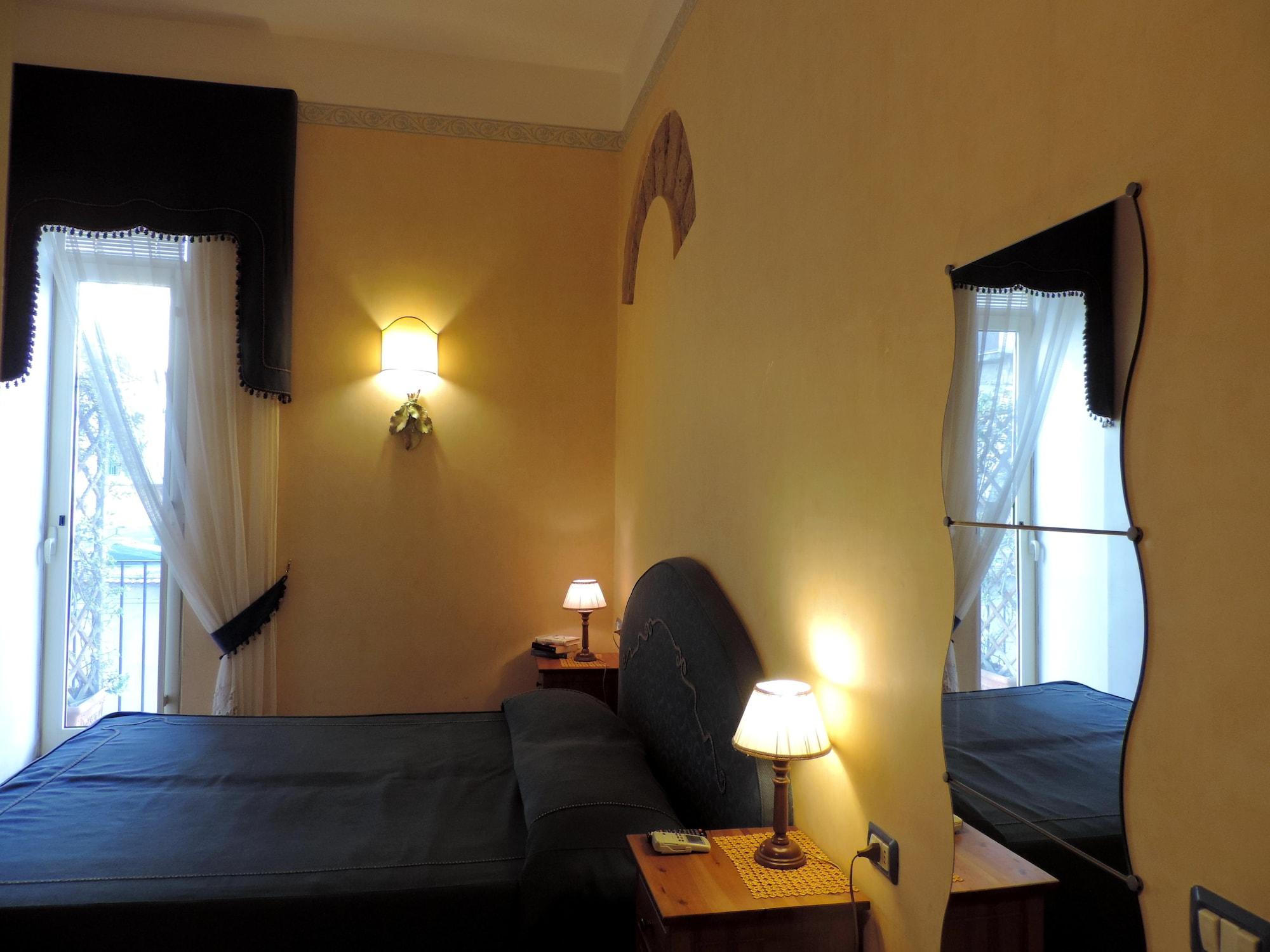 B&B Bonapace Portanolana Naples Exterior photo