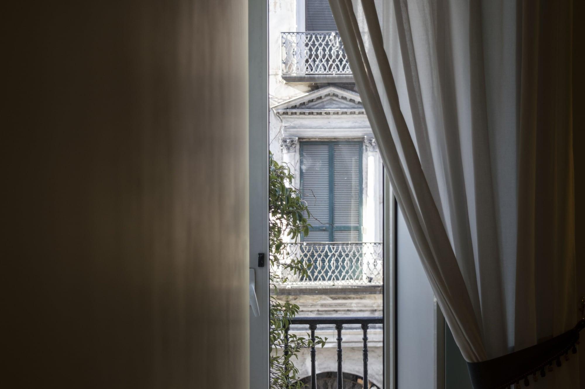 B&B Bonapace Portanolana Naples Exterior photo